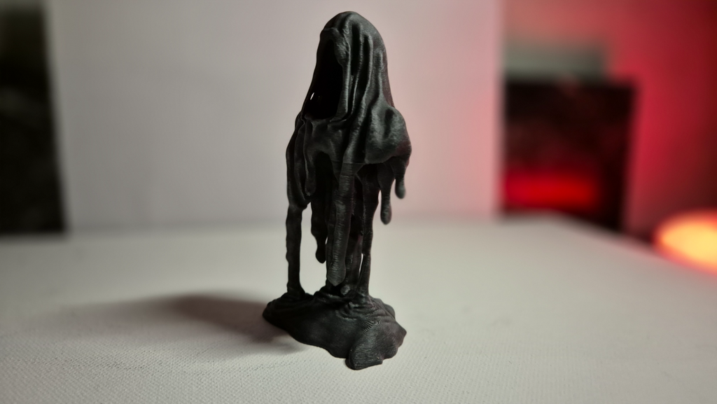 Melting Grim Reaper Figurine — Gothic Horror Desk Decor & Dark Art Collectible