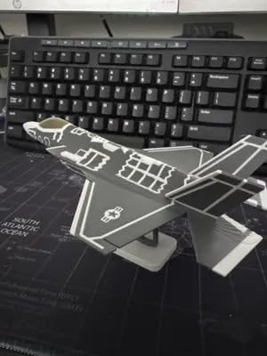 DIY Model Aircraft Kit, F-35 Fighter Jet Scale Model with Detachable Parts,Multicolor