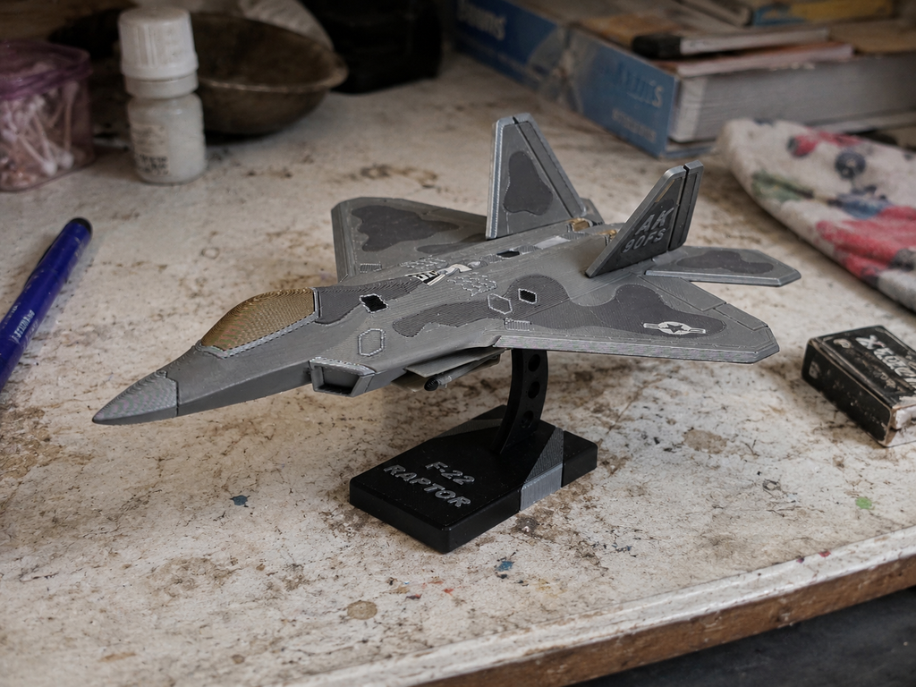 F-22 Raptor Scale Model — 3D Printed Fighter Jet Display