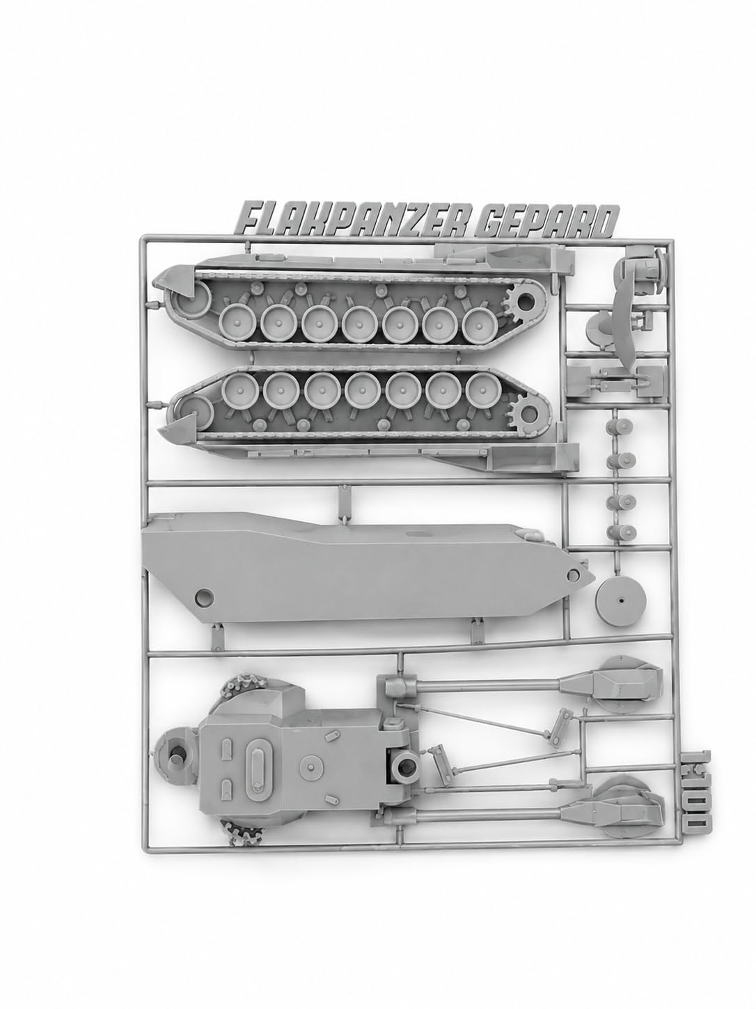 Flakpanzer Gepard Military Tank Model Kit, Plastic Assembly Parts, Scale Model, 3+ Years