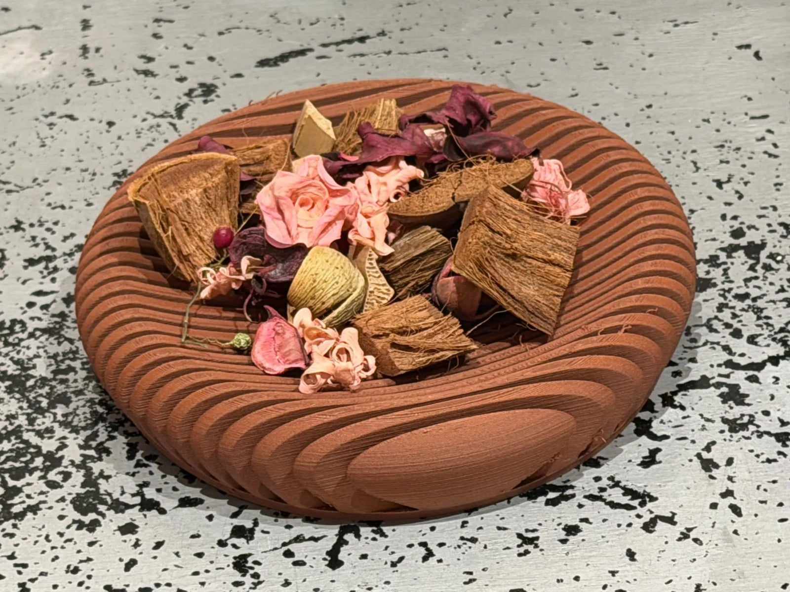 3D Printed Ripple Bowl — Decorative Serving & Display Bowl for Home Decor